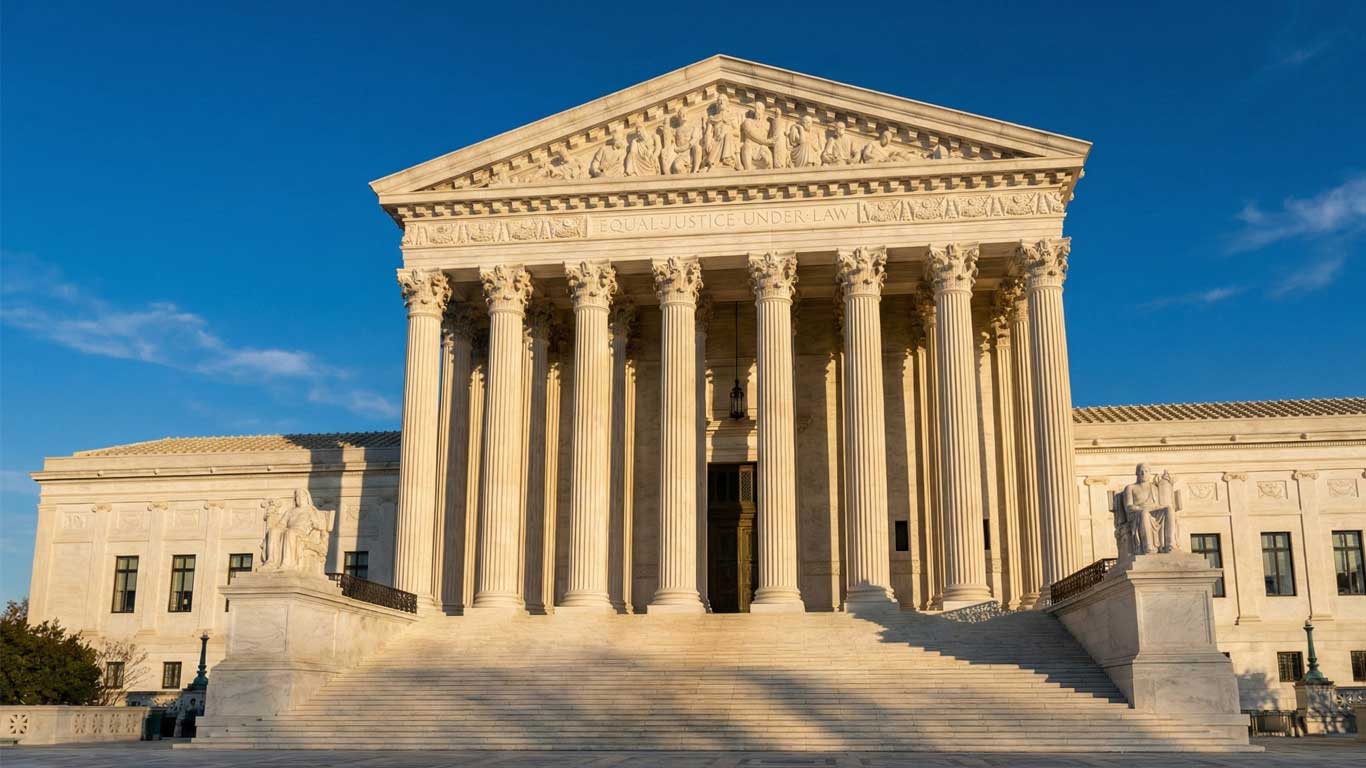 Court Sides with Navy in Aviation Contract Dispute